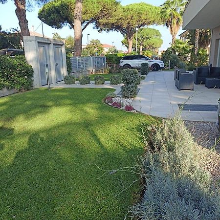 Assteas Rooms Paestum Exterior photo